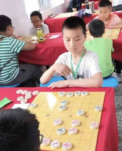 全国少儿象棋比赛培养孩子智力的利器，你不能错过-第3张图片-www.211178.com_果博福布斯